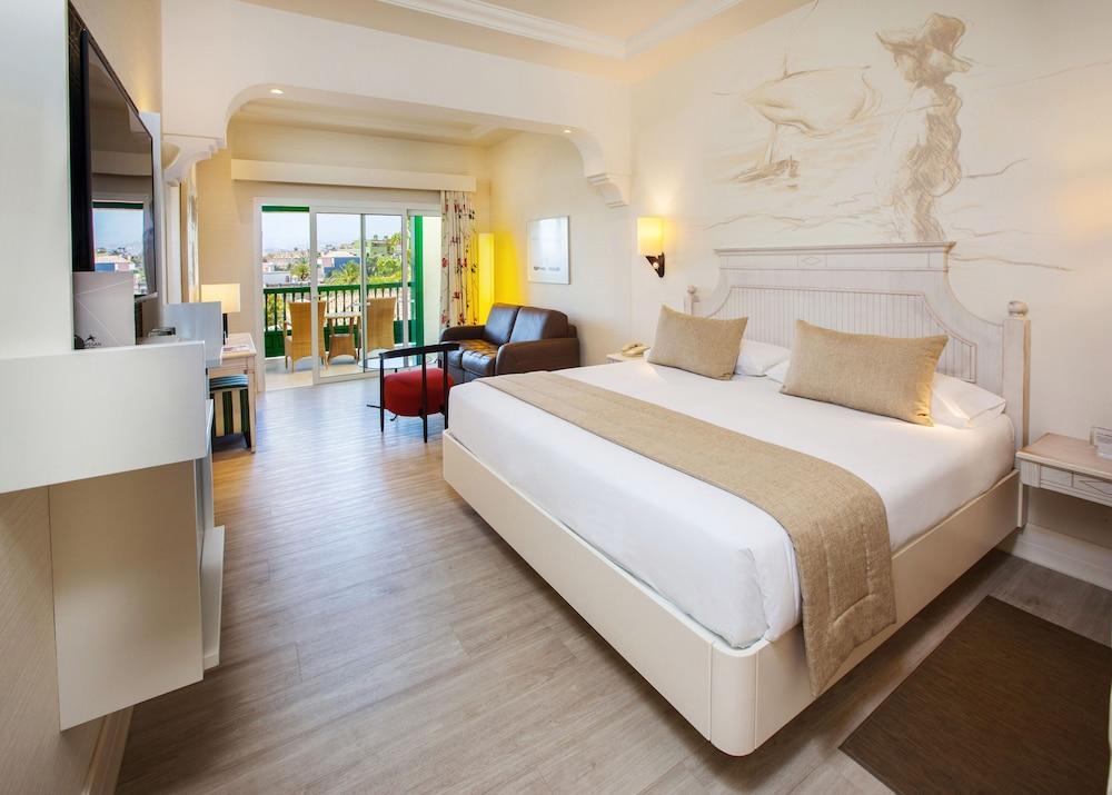 מלונראס Lopesan Villa Del Conde Resort & Thalasso מראה חיצוני תמונה A room at the hotel