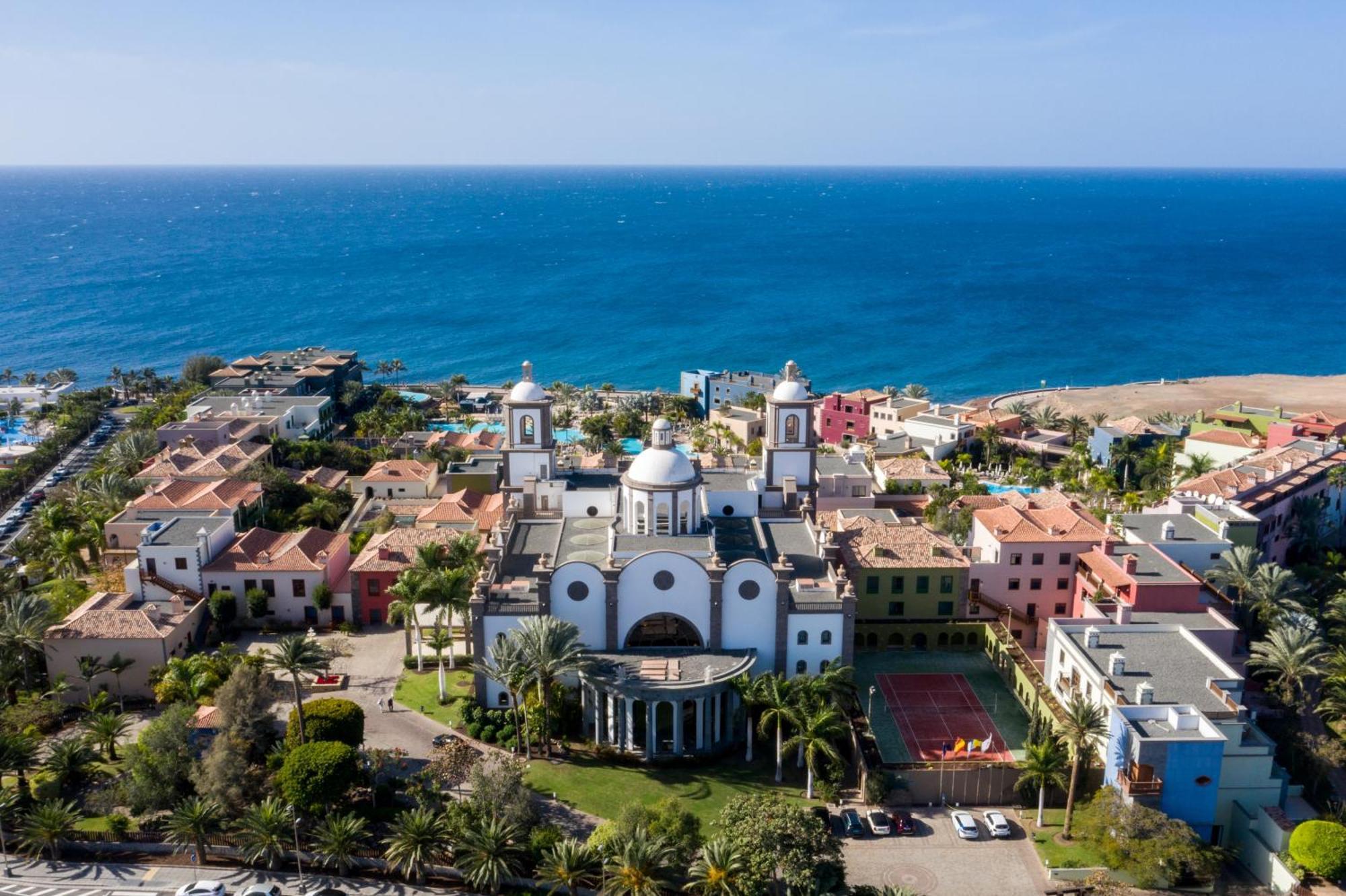 מלונראס Lopesan Villa Del Conde Resort & Thalasso מראה חיצוני תמונה Aerial view of the community