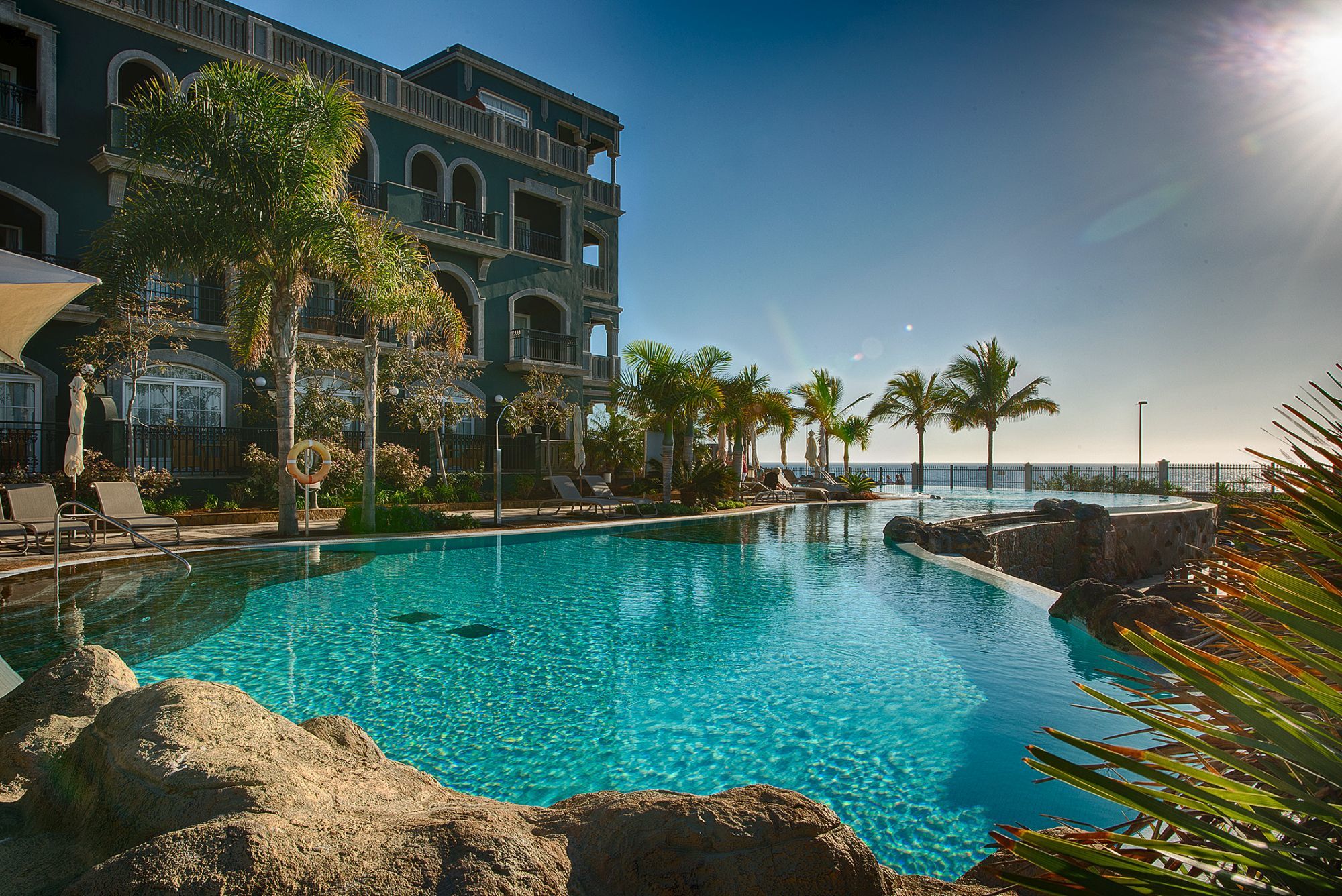 מלונראס Lopesan Villa Del Conde Resort & Thalasso מראה חיצוני תמונה The pool at the Sheraton Tel Aviv