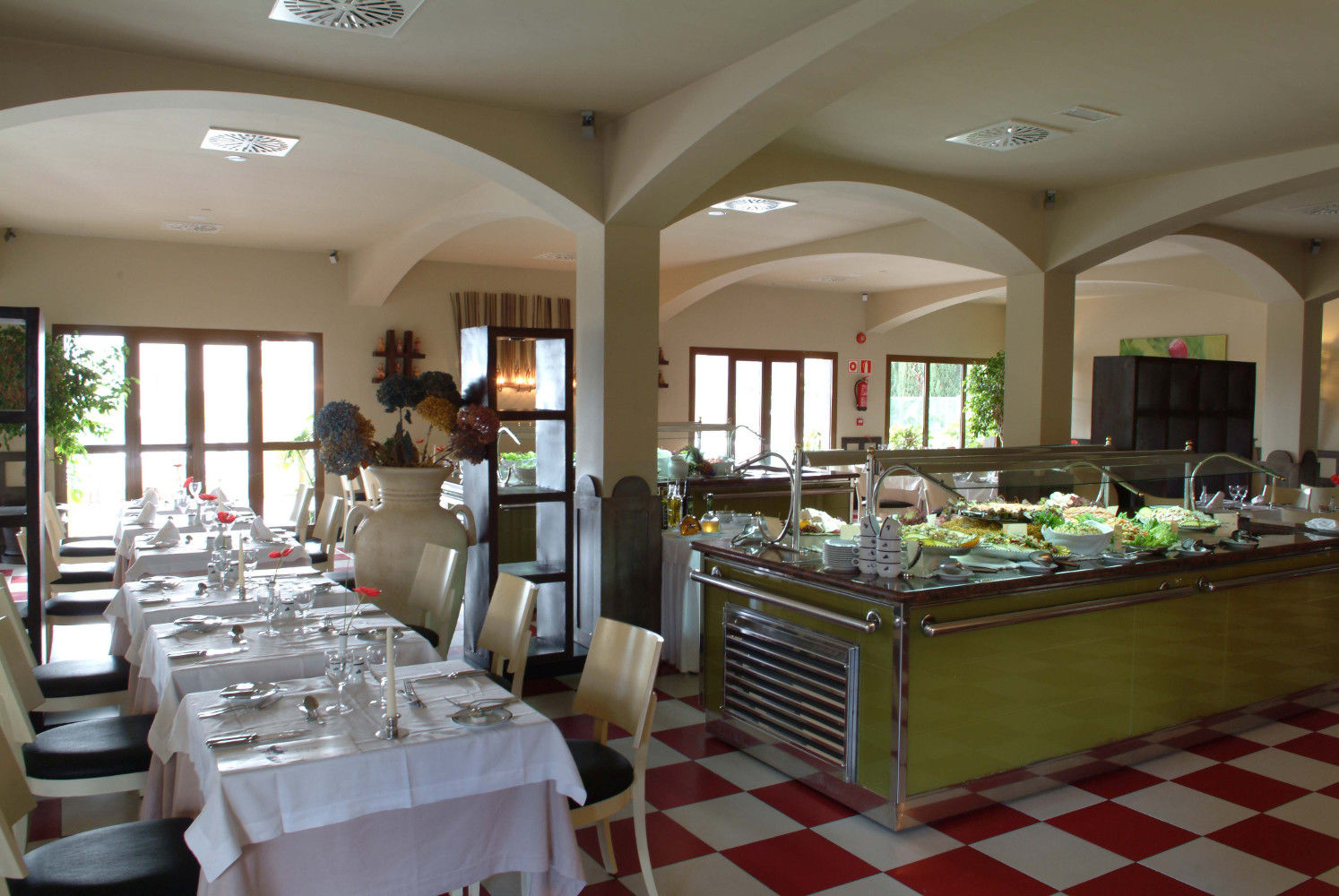 מלונראס Lopesan Villa Del Conde Resort & Thalasso מסעדה תמונה Restaurant in the hotel