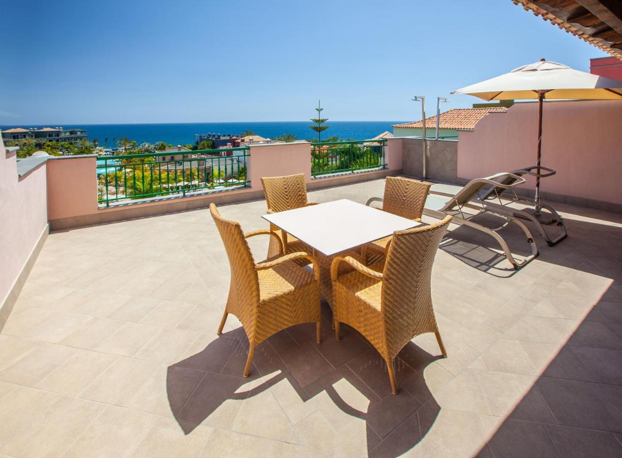 מלונראס Lopesan Villa Del Conde Resort & Thalasso מראה חיצוני תמונה A rooftop terrace